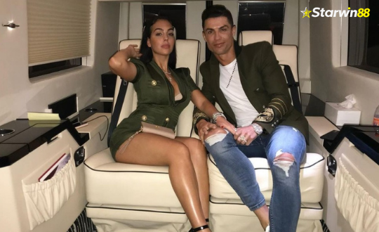 Starwin88 - Georgina Rodriguez, 'Kaptennya' Tim Nasional Portugal